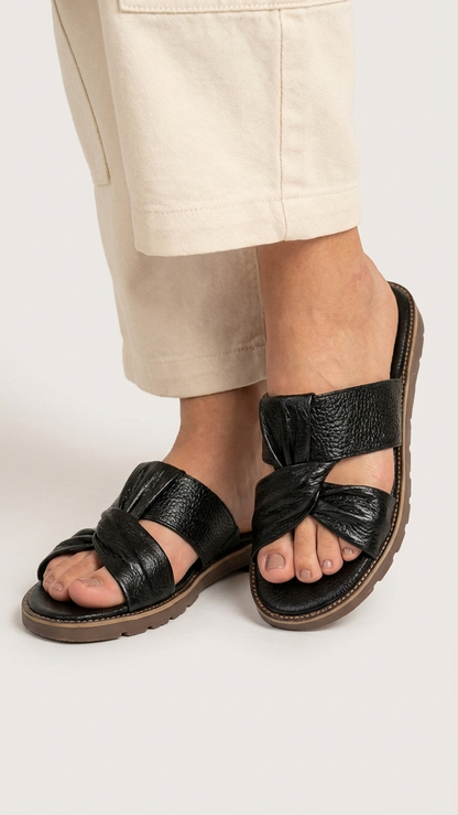 SANDALIA PLANA 100% CUERO Ref Ariel